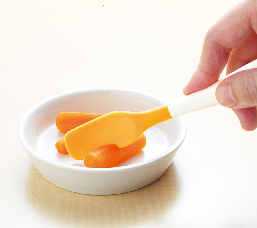 離乳食づくりに便利！ 「MARNA baby スプーンマッシャー／スプーンおろし／立つ離乳食スプーン」3点セットのモニター募集！ | ママノワ