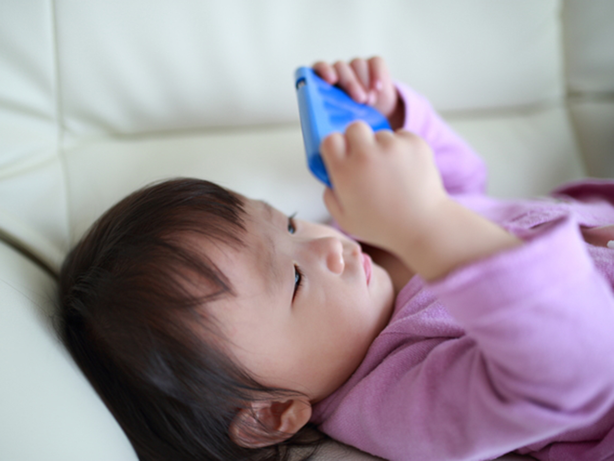 スマホを持たせっぱなしにしてませんか?