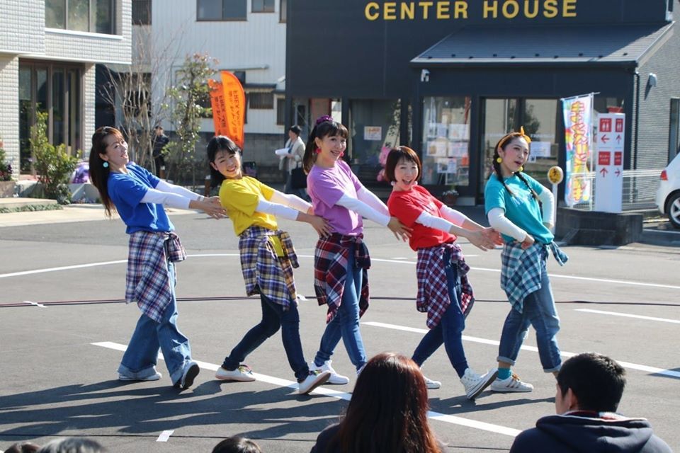 ①M-friends