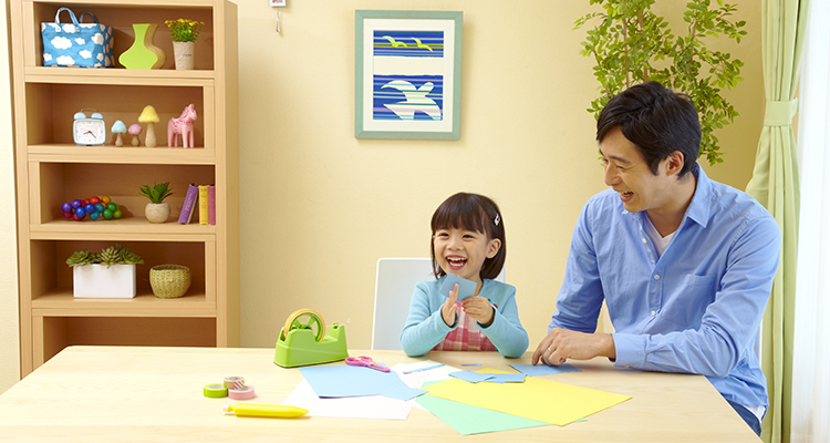 幼児教育はムリしないで！ 大切なのは「先取り」より「あと伸び」！ こどもが夢中になるＺ会幼児コース『ぺあぜっと』を徹底解剖。