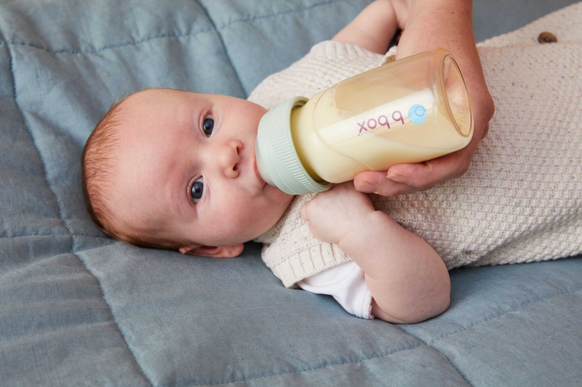プレゼント！医療用グレードの素材で作られたオシャレな哺乳瓶♪b. box 「PPSU Baby Bottle」