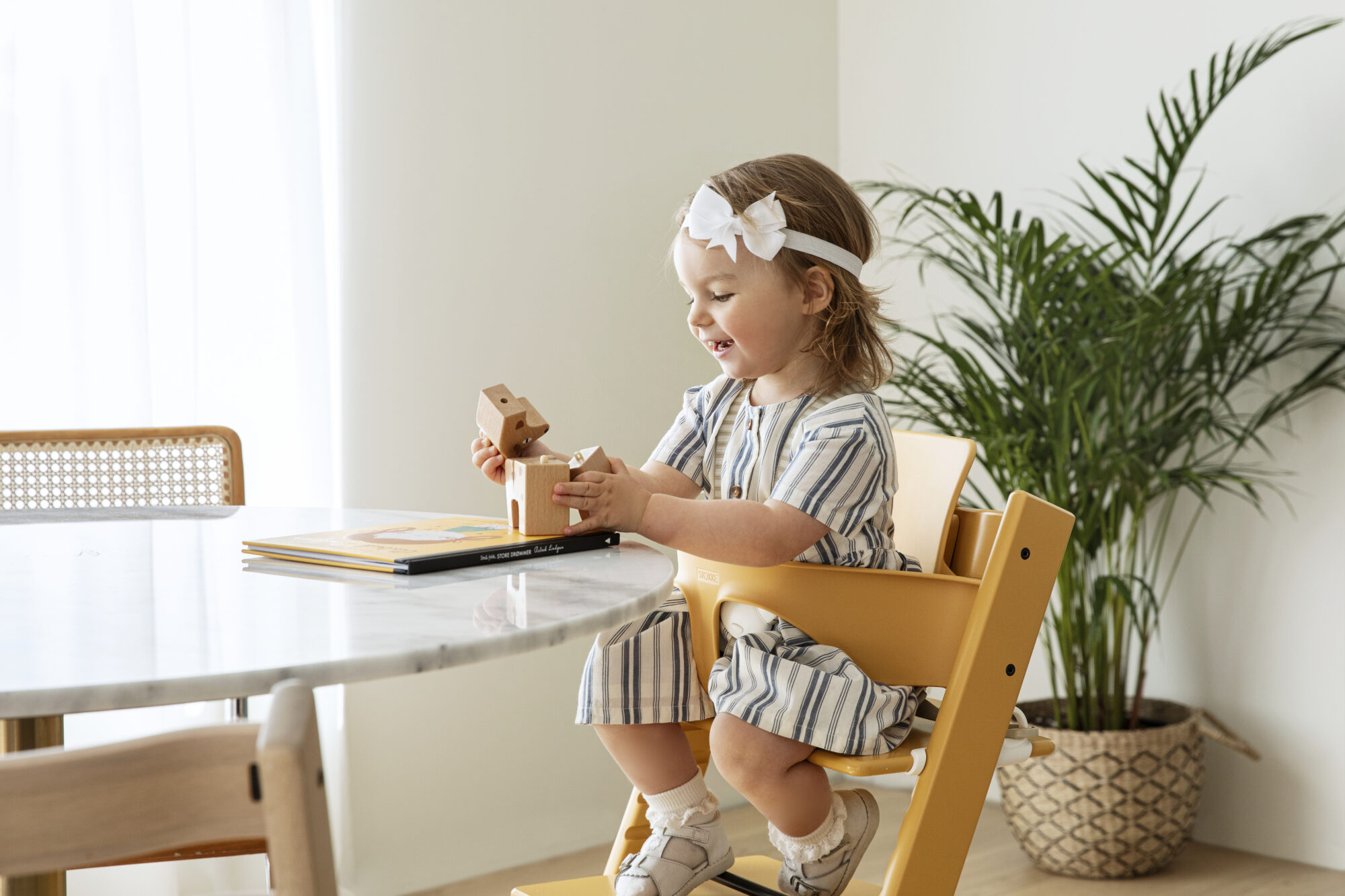 小さな赤ちゃんも家族の食卓に♪「トリップトラップ ハイチェアとベビーセット」の写真・動画投稿モニター募集！