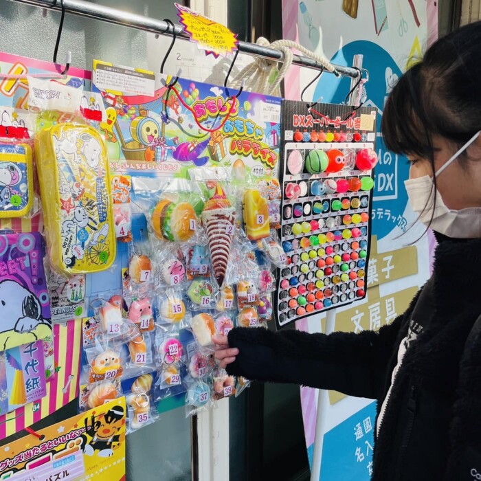 ⑥駄菓子屋さんがやってくる！