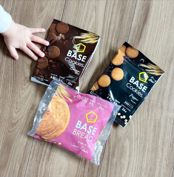 「BASE BREADさつまいも」「BASE Cookies ココア」「BASE Cookies ペッパー」口コミ
