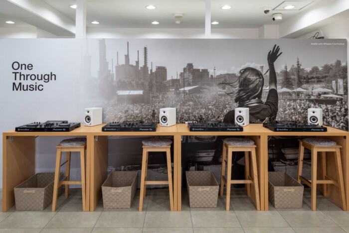 alphathetadjmonitor1